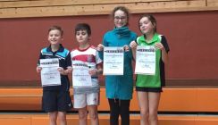 Badminton: TVD bei 2. Bezirksrangliste U11-U19 erneut fleißiger Podest-Besucher